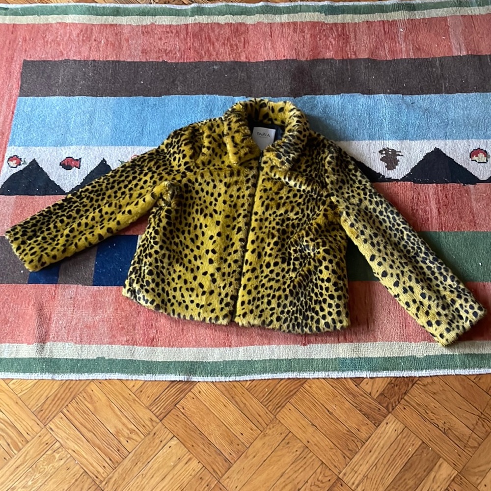 Parka London Faux Fur in perfect condition.